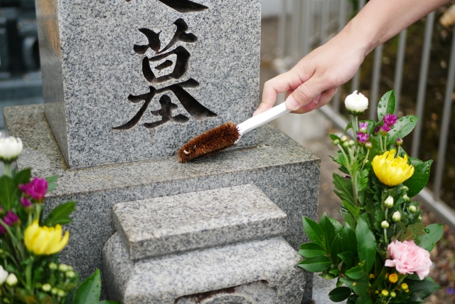 お墓周りクリーニング